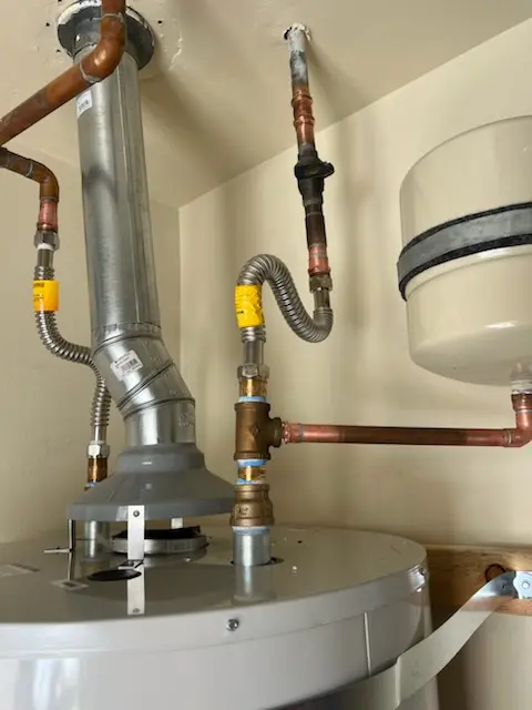 Water heater installation and plumbing repair in Campbells Station